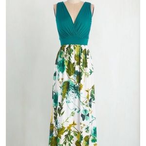 Gilli Maxi Dress